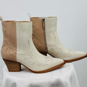 Mi.iM Western-Inspired Two Tone Tan & Cream Ankle Boots Size 9